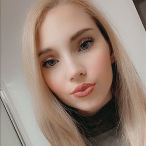 Meet your Posher, Ericka